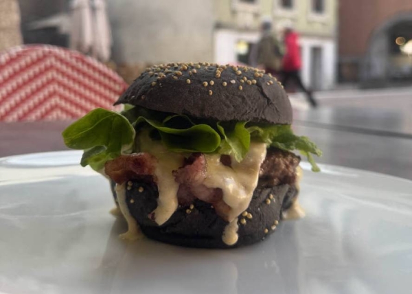 Le restaurant - Restaurant Savoyard Annecy -  La Yaute - restaurant ANNECY - Restaurant Fondue Annecy